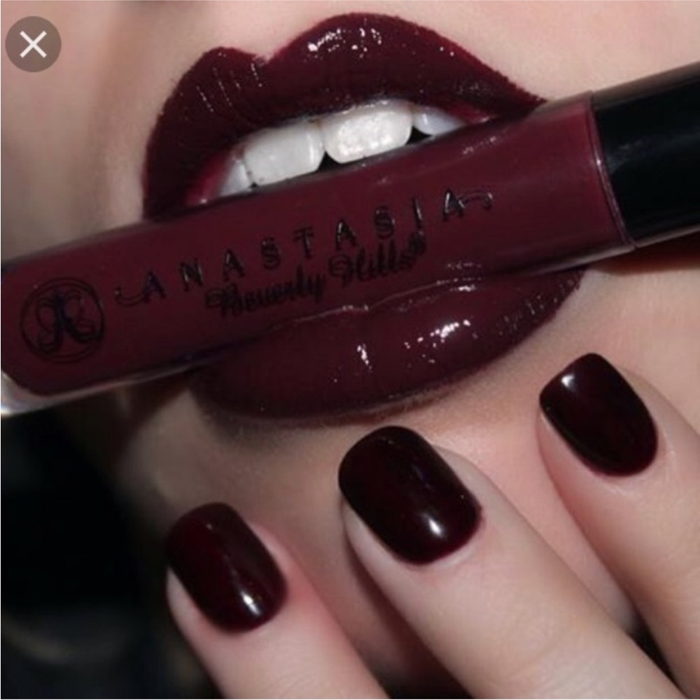 Anastasia Beverly Hills Lip Gloss - Black Cherry